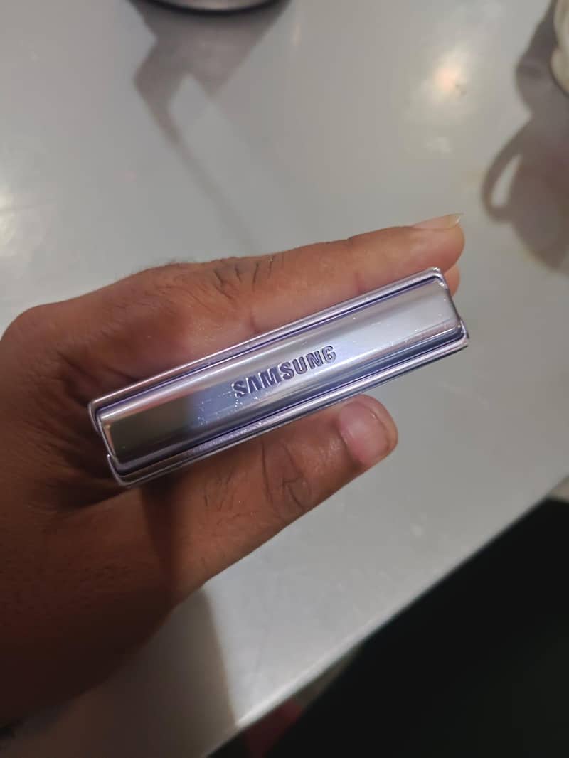 Samsung z flip 4 official approved 6