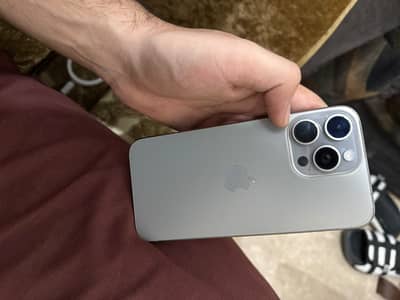 Apple iPhone 15 Pro Max