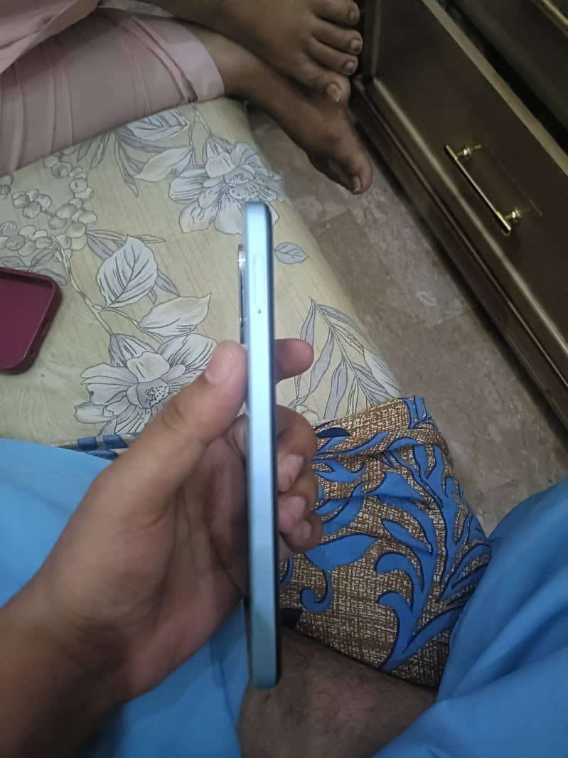 OPPO A18 1