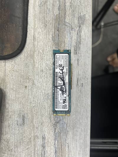 Samsung 8gb ddr4 ram toshiba 265gb ssd