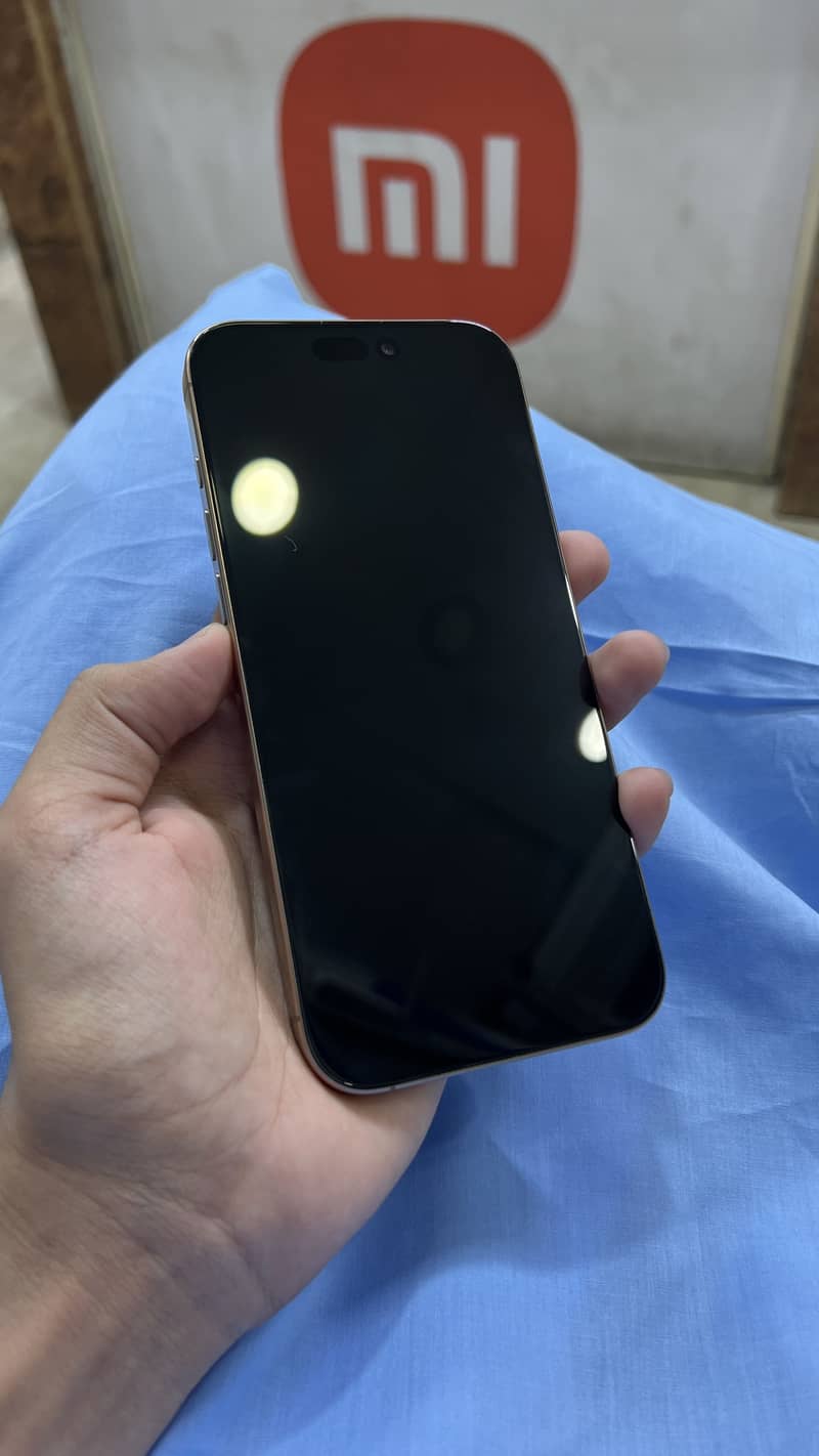 Apple iPhone 16 Pro Max 5