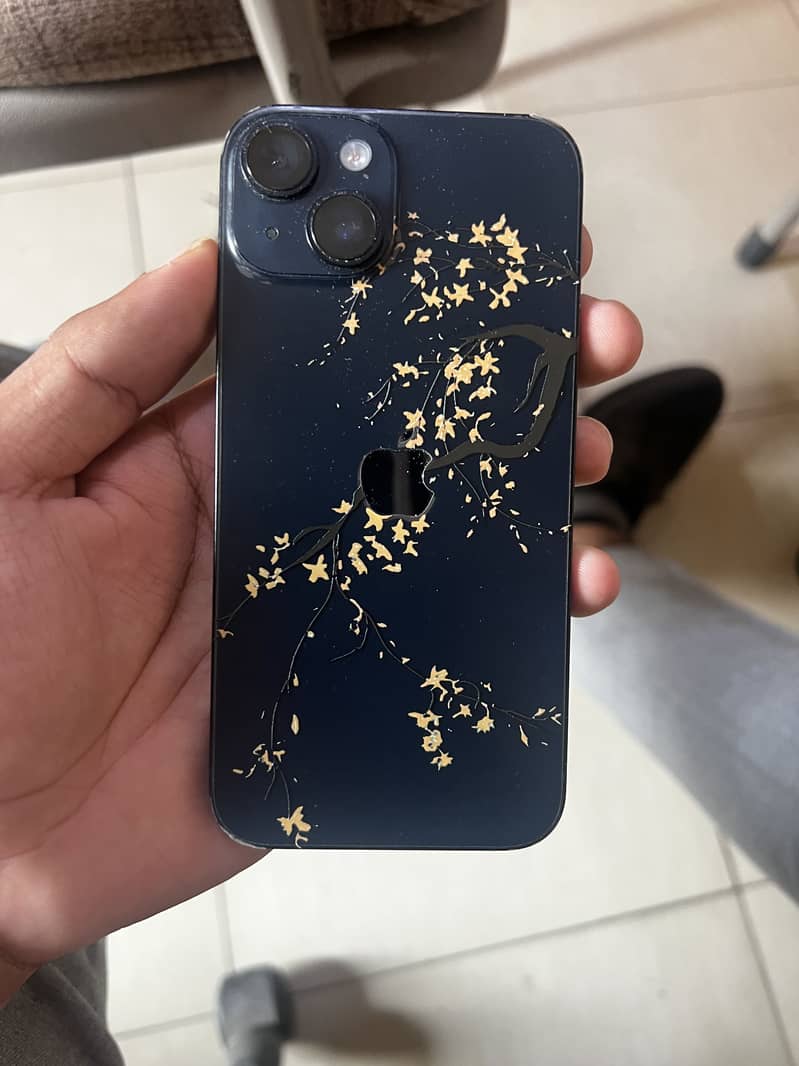 Apple iPhone 14 4