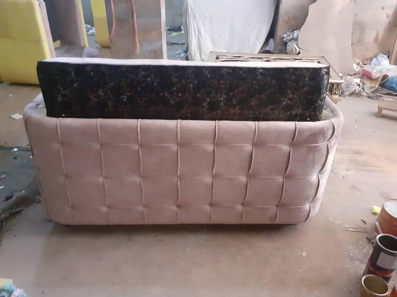 SOFA SET WITH TABLE 14