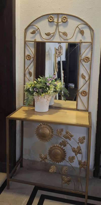 Golden Console Table with Mirror