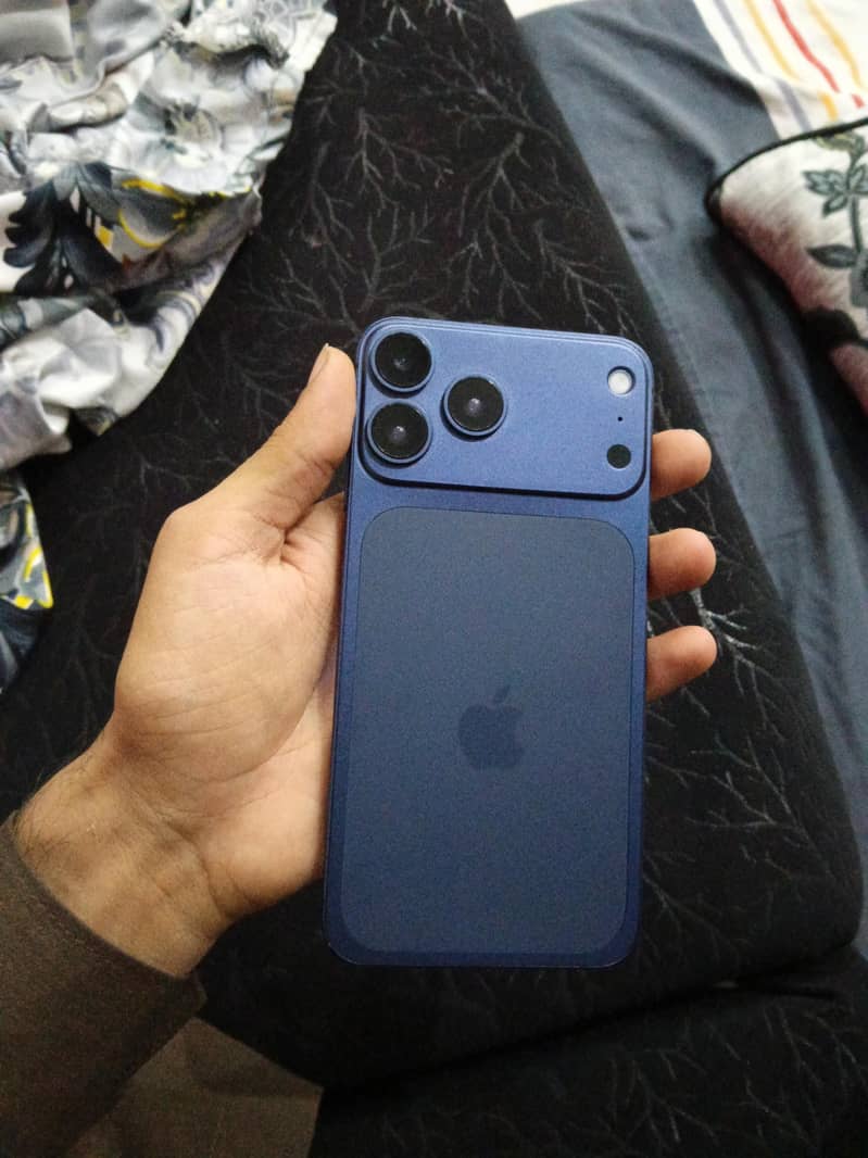 Apple iPhone XS Max 0