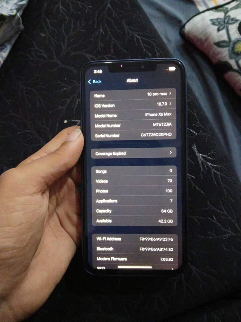 Apple iPhone XS Max 4