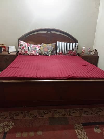 King size sheesham wood bed and dressing
