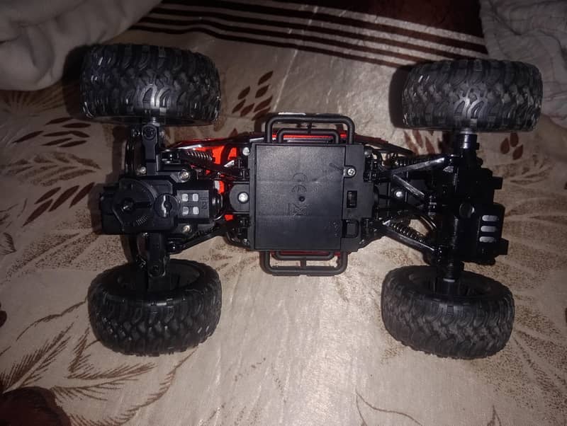 rac monster car with metal frame - Toys - 1120860827