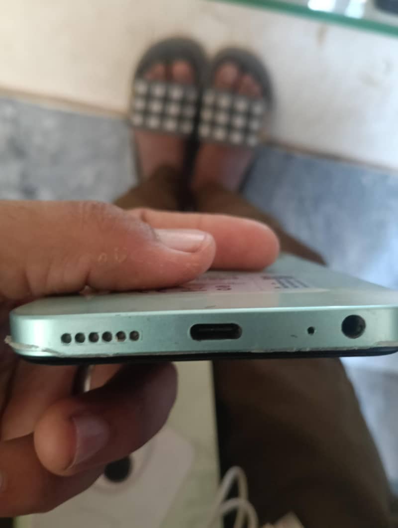 Tecno Spark Go1 5