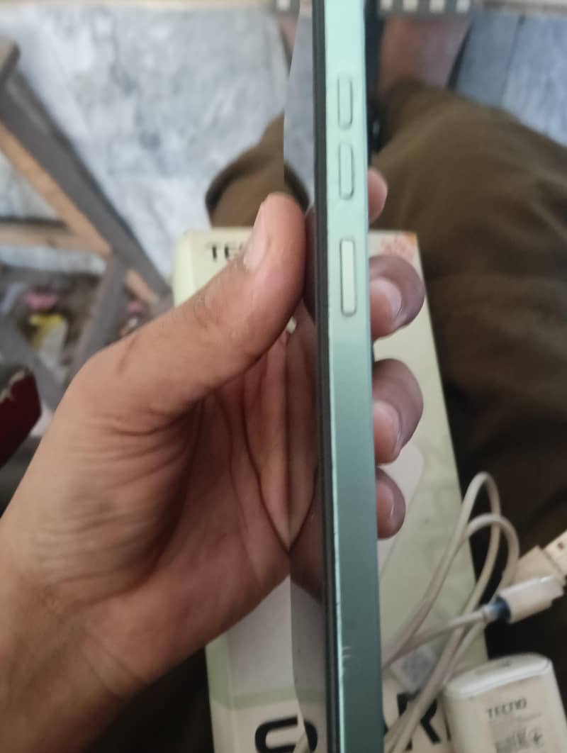 Tecno Spark Go1 7