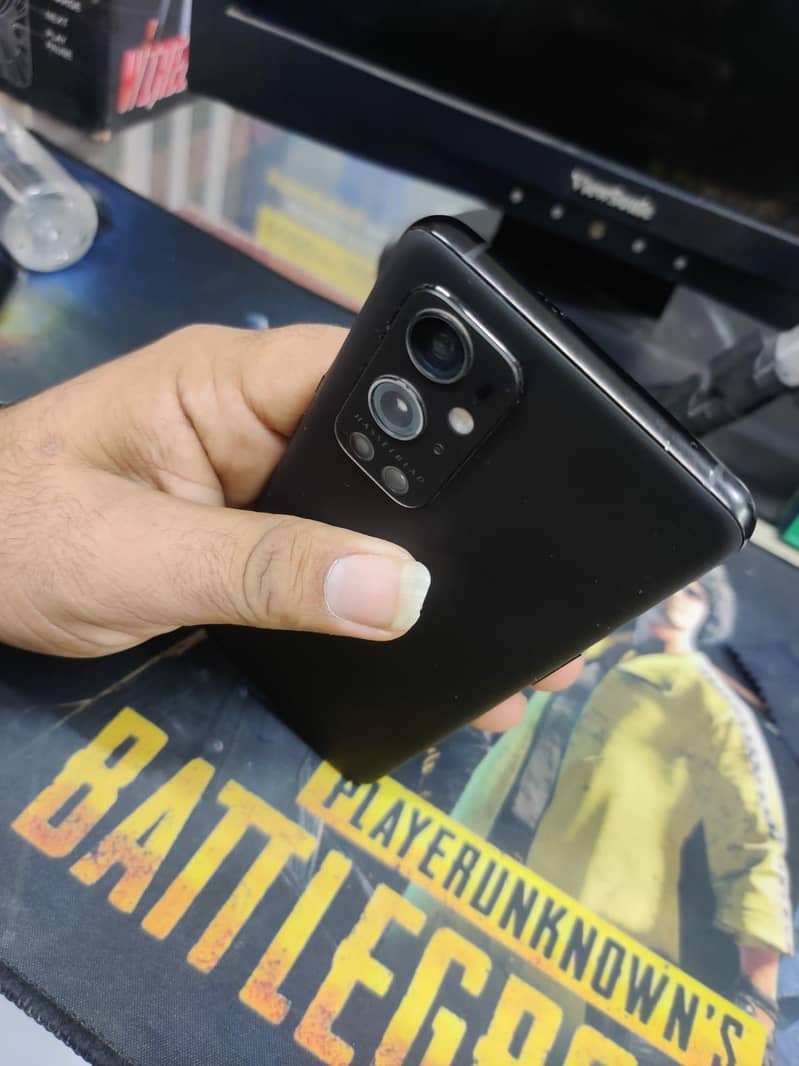 One Plus 9 Pro 1