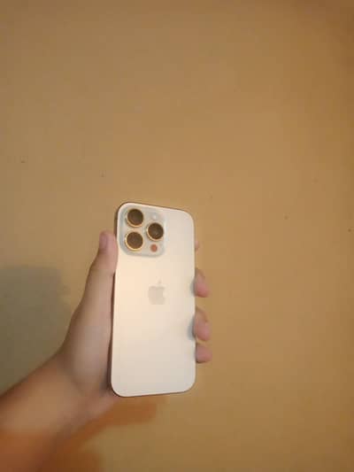 Apple iPhone 16 Pro