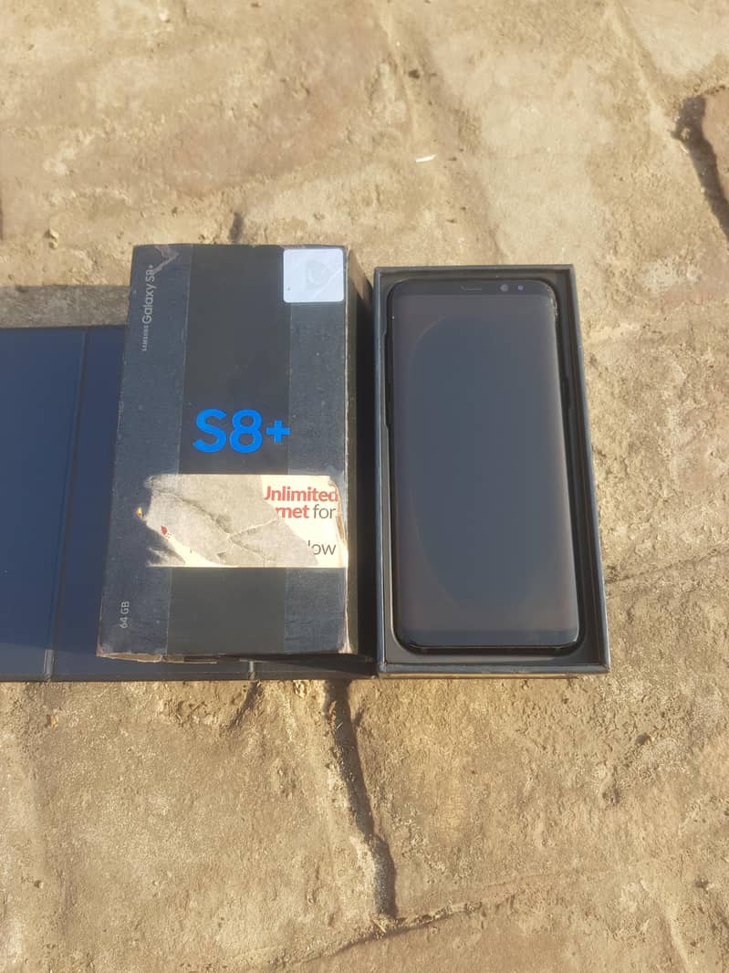 Samsung Mobile S8 Plus 1