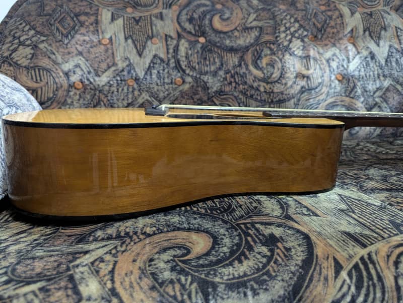 Guitar 4