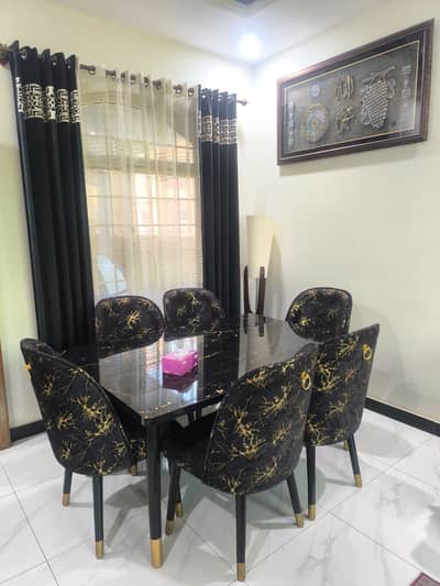dinning table 6 seater