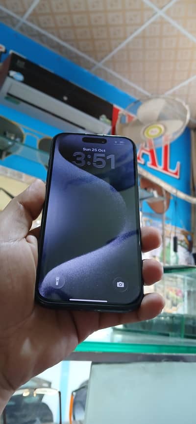 Apple iPhone 15 Pro