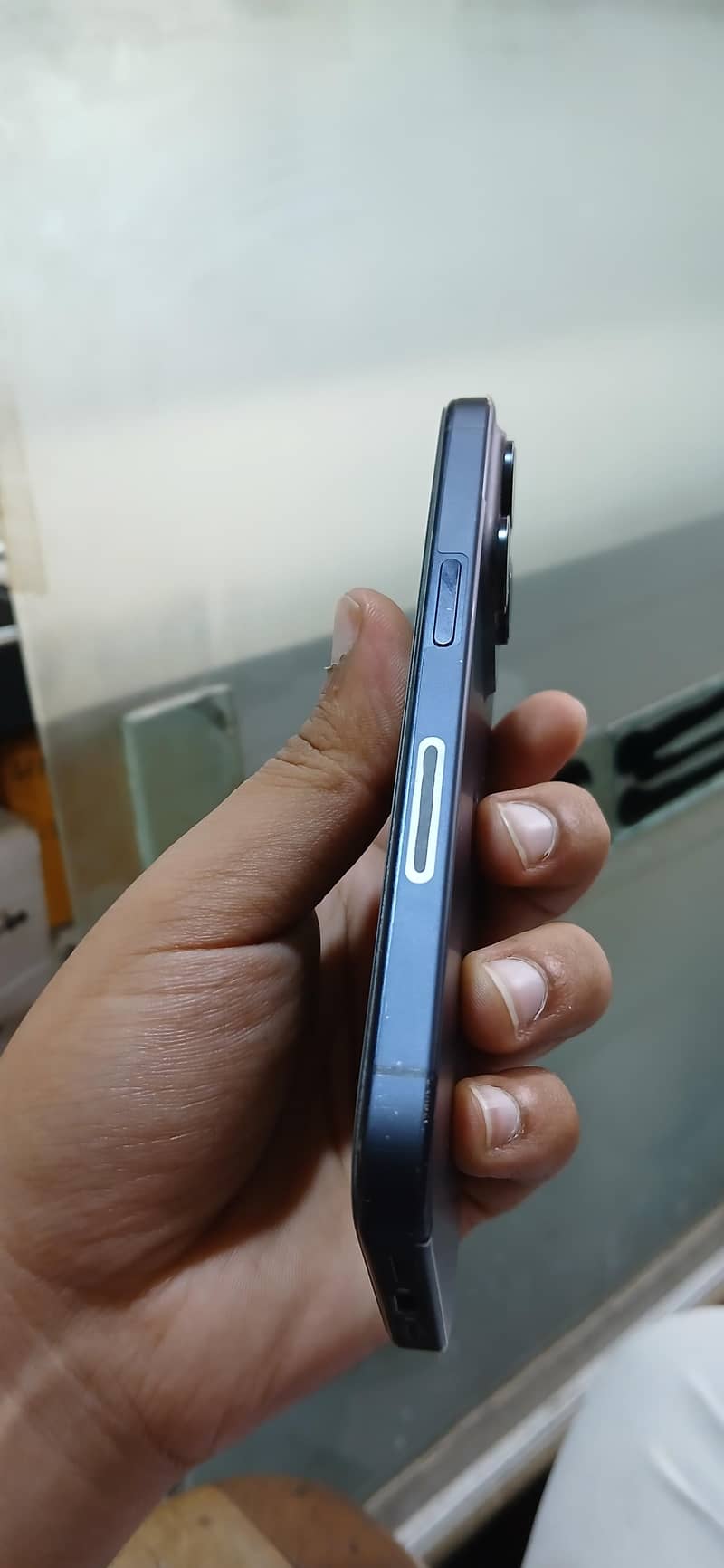 Apple iPhone 15 Pro 4