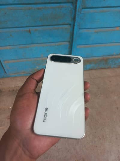 Realme 16
