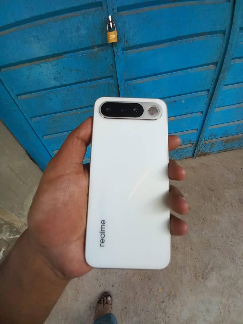 Realme 16 7