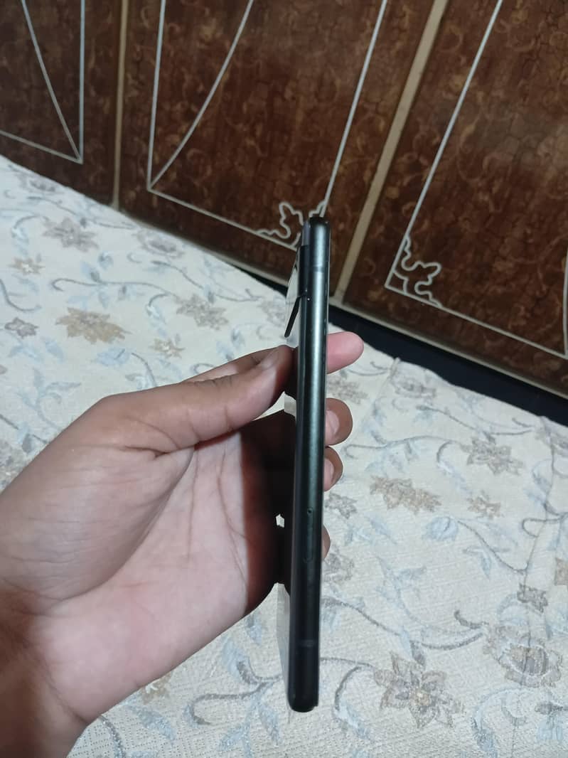 Google Pixel 6a 1