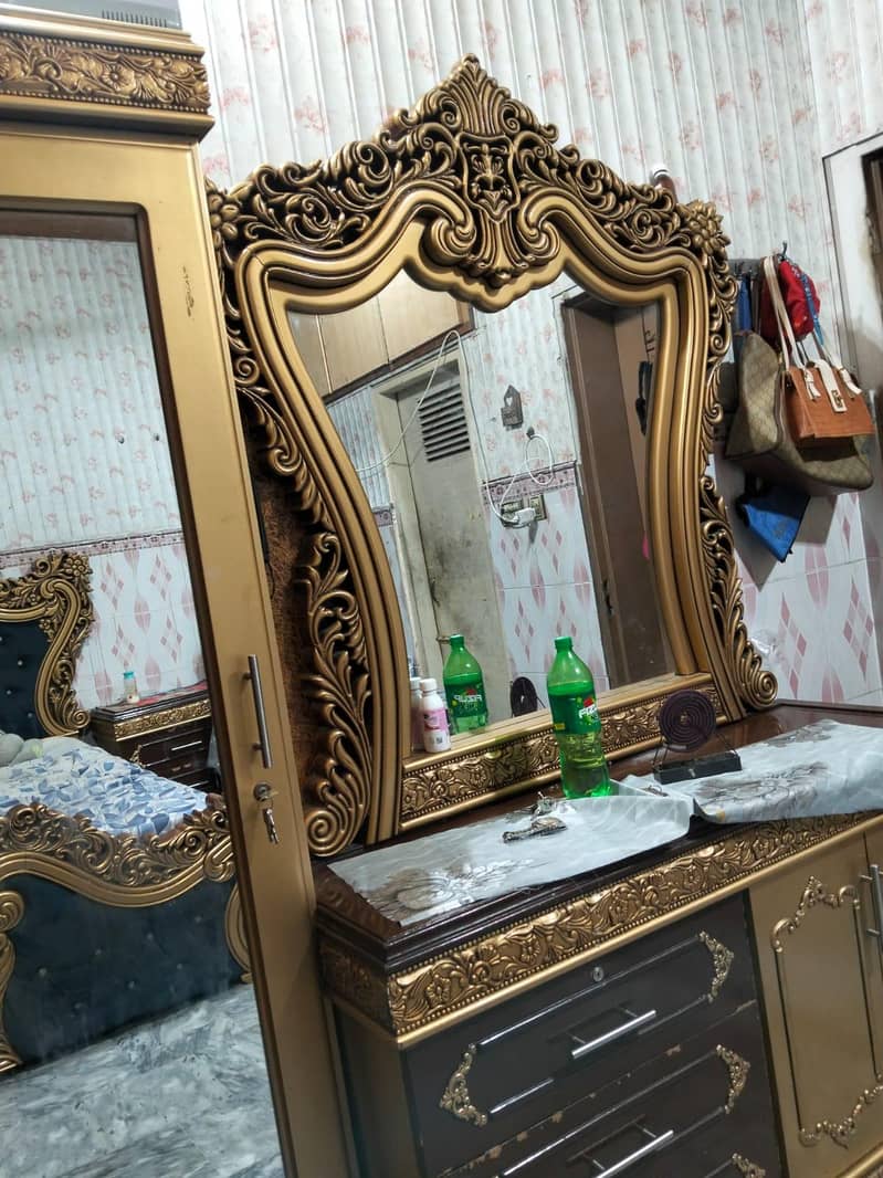 expensive bed 3