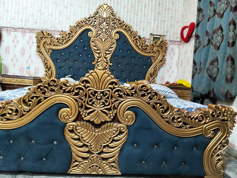 expensive bed 6