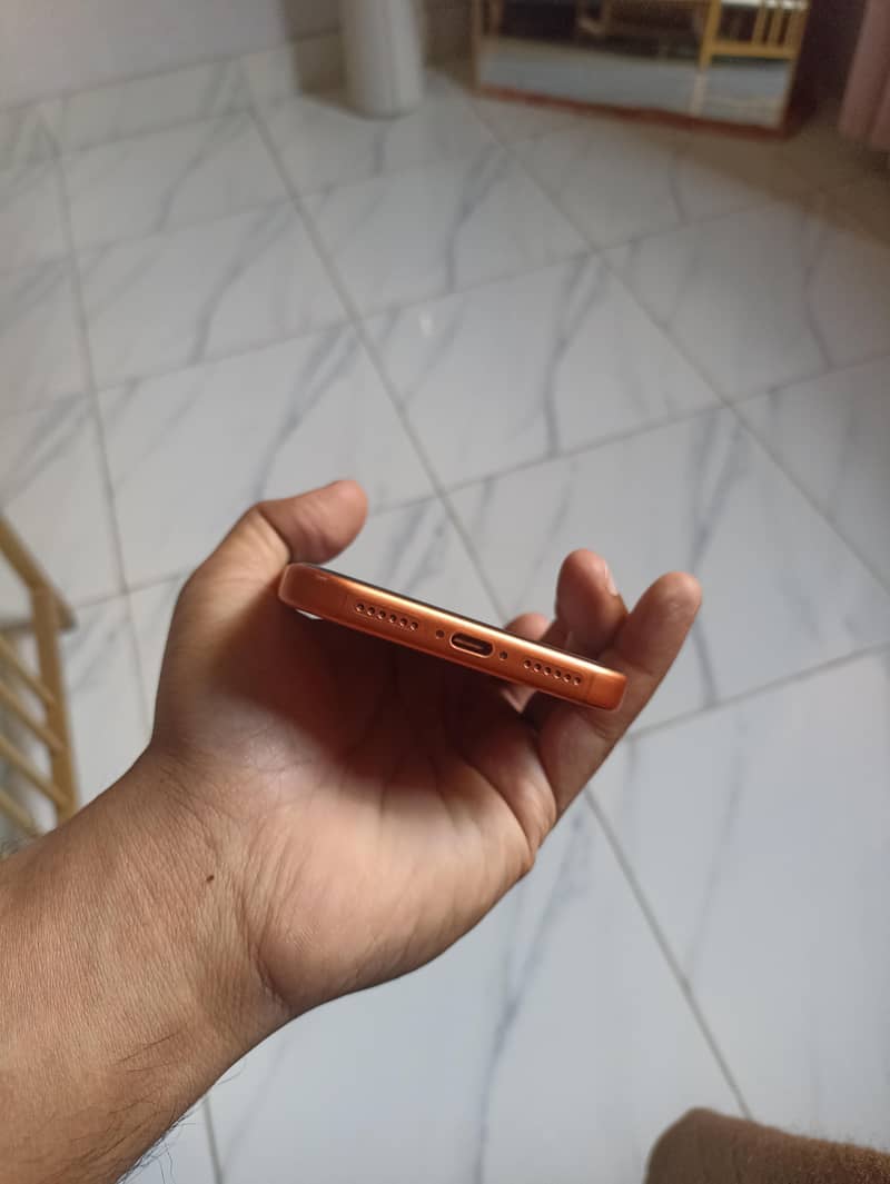 Apple iPhone 17 Pro Max 3