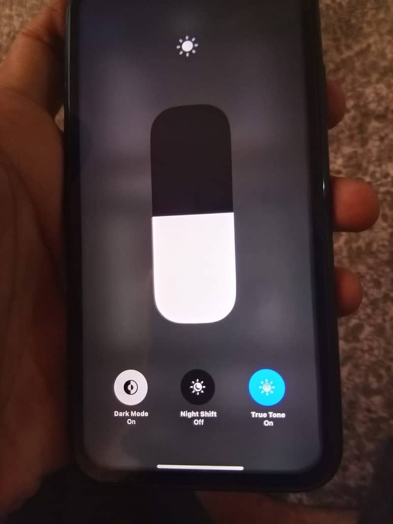 Apple iPhone XR 3