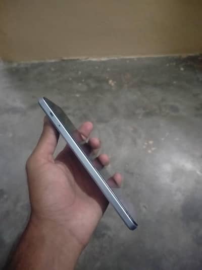 VGO TEL New 16