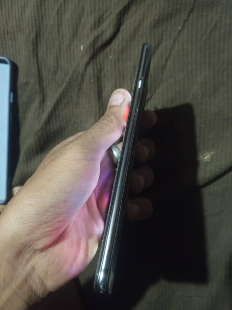 One Plus 7T 3