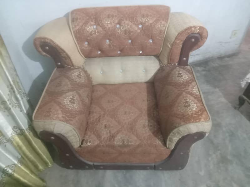 sofa set six seater 4