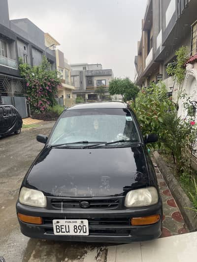 Daihatsu Cuore 2001