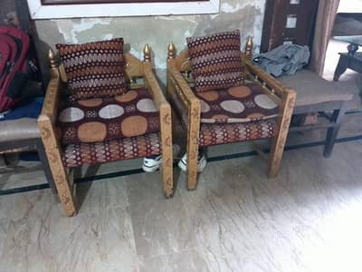 sofa and sity