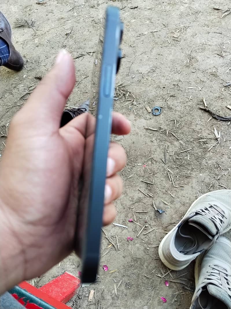 Apple iPhone 14 Pro Max 2