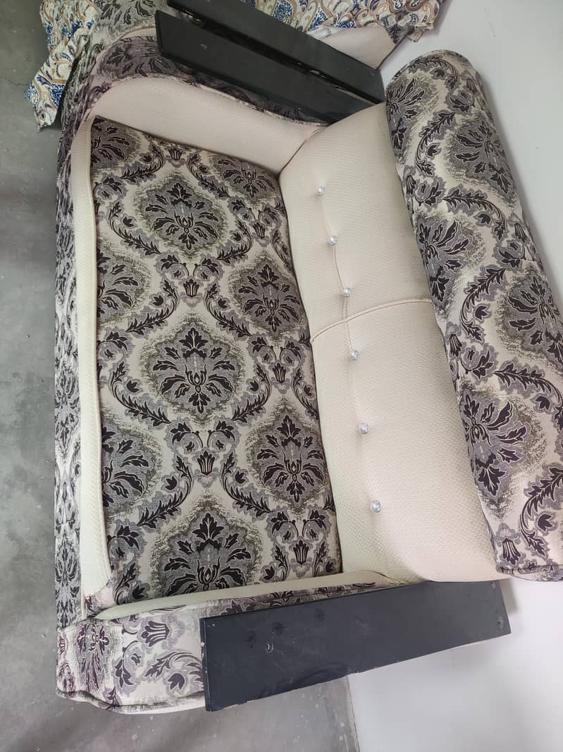 7 seater sofa 1