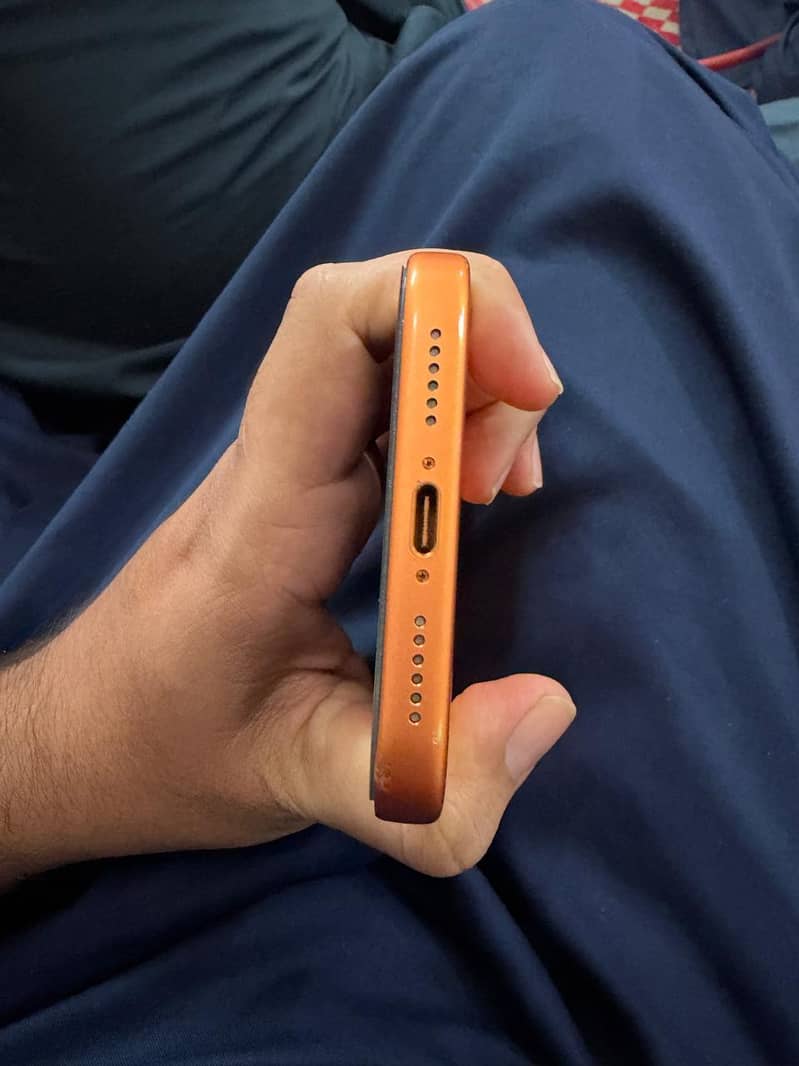 Apple iPhone 17 Pro Max 1