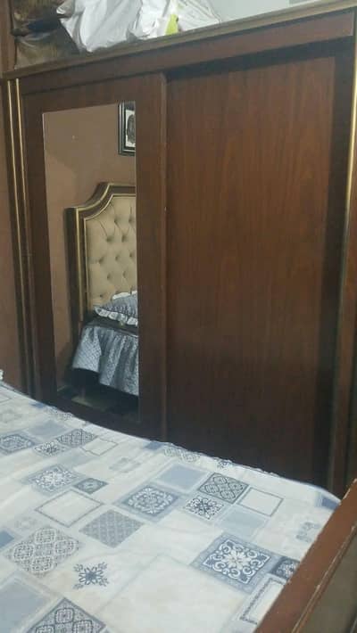 sliding door Almari for sale