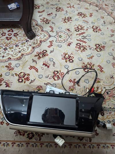 Grande LCD