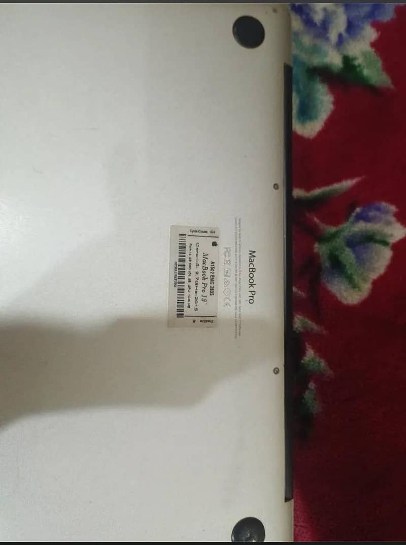 macbook pro 2015 2