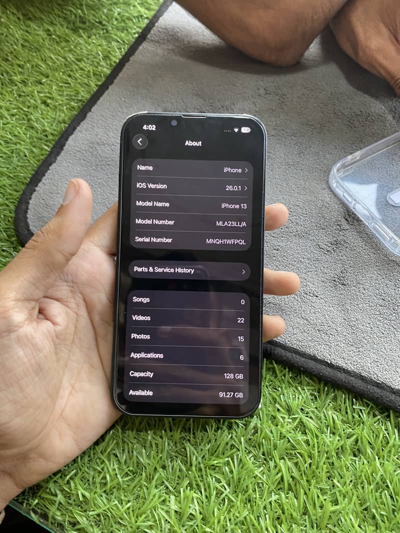 Apple iPhone 13 3
