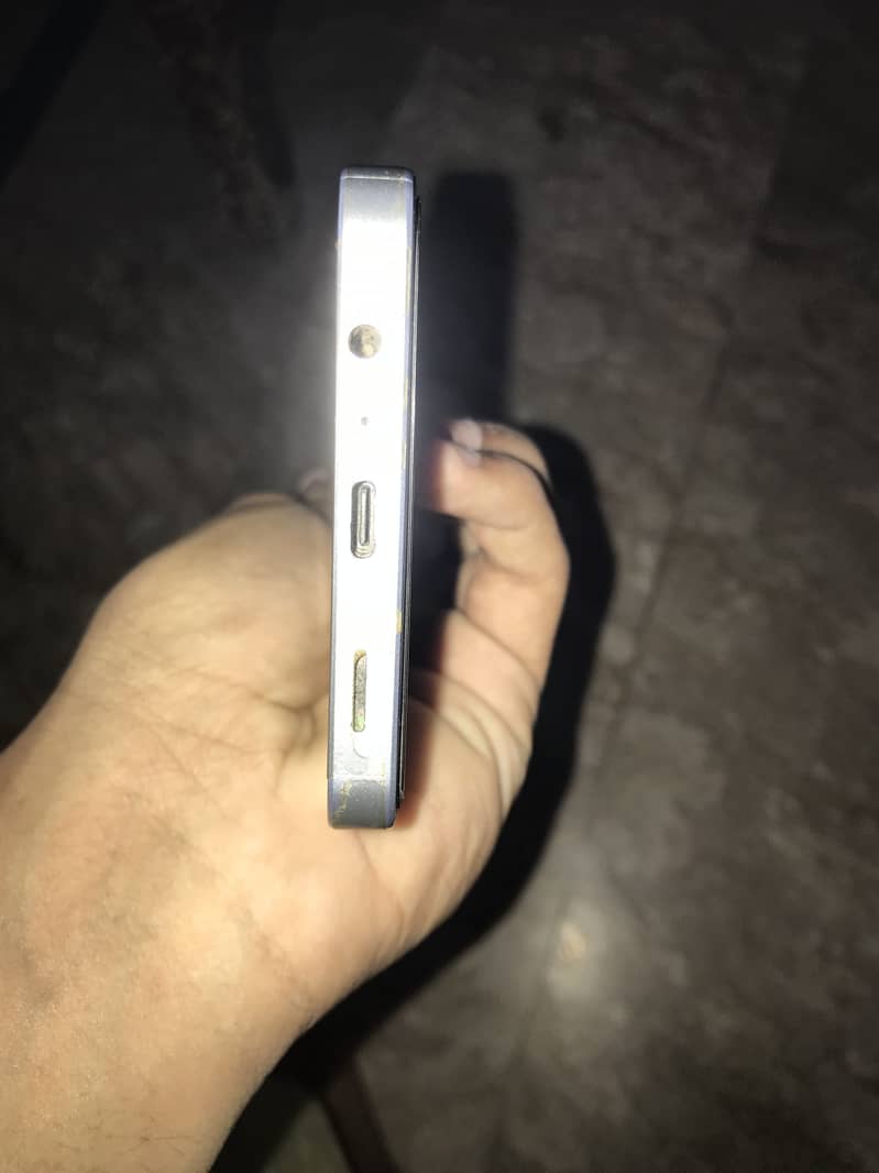 Samsung Mobile A06 4