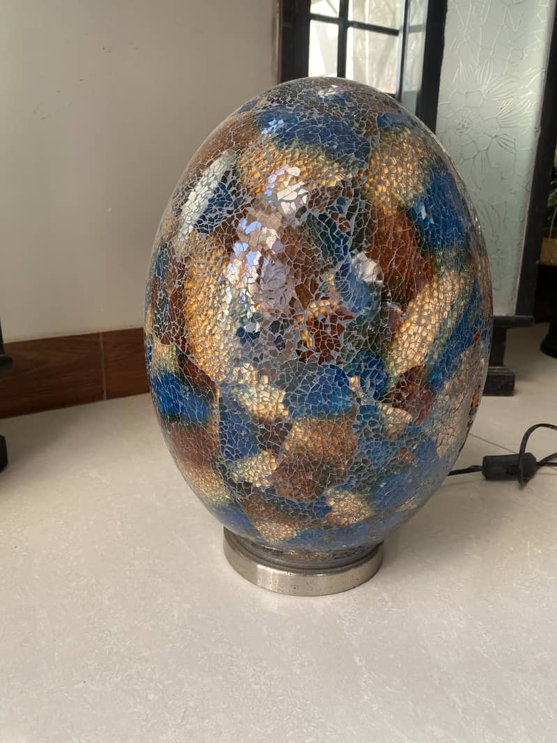 Beautiful Floor/Table lamp 1