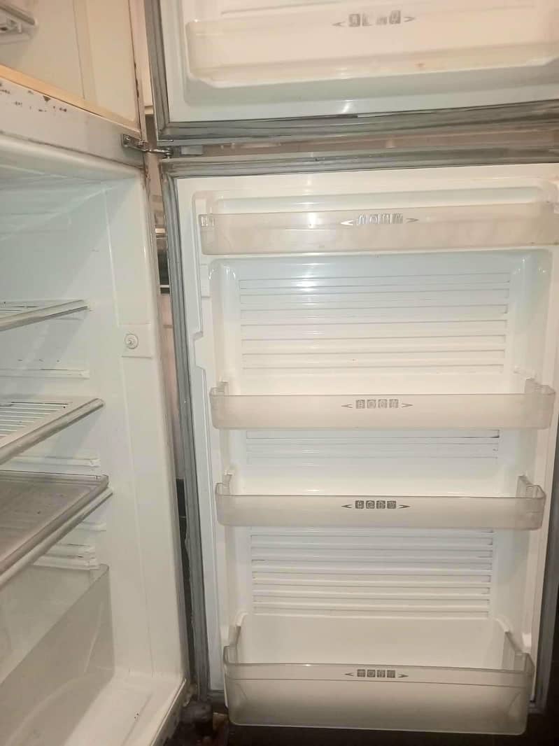 Dawlance Reflection refrigerator model # 9188WBR 3