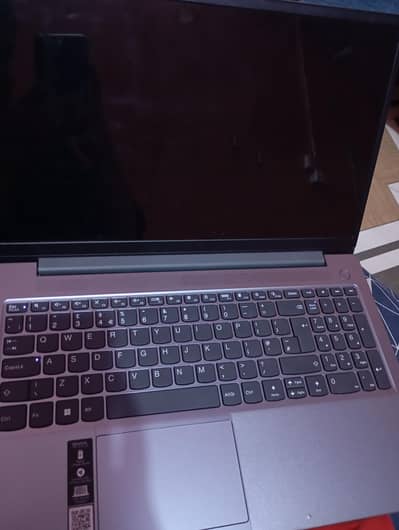 laptop Lenovo ideapab slim 3i