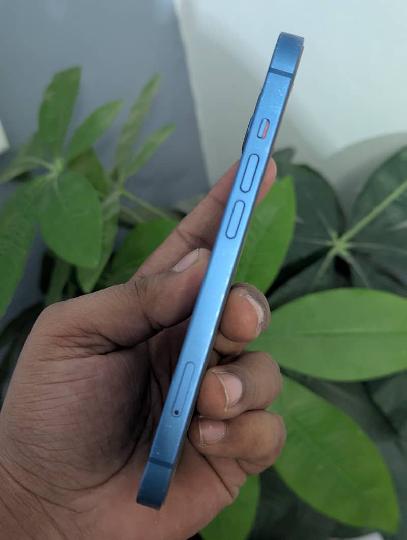 Apple iPhone 13 factory 6