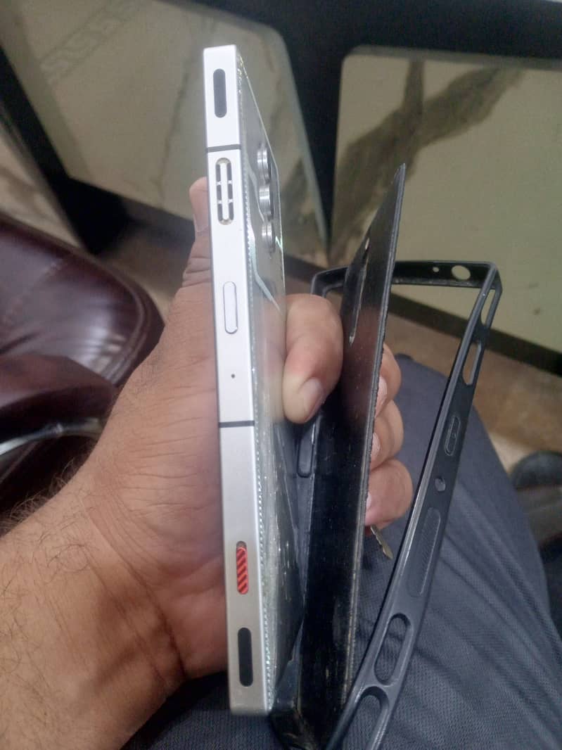 Red Magic 8 pro special edition 3