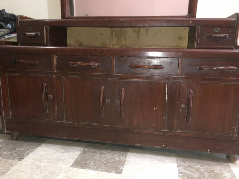 Dressing Table with Mirror 3