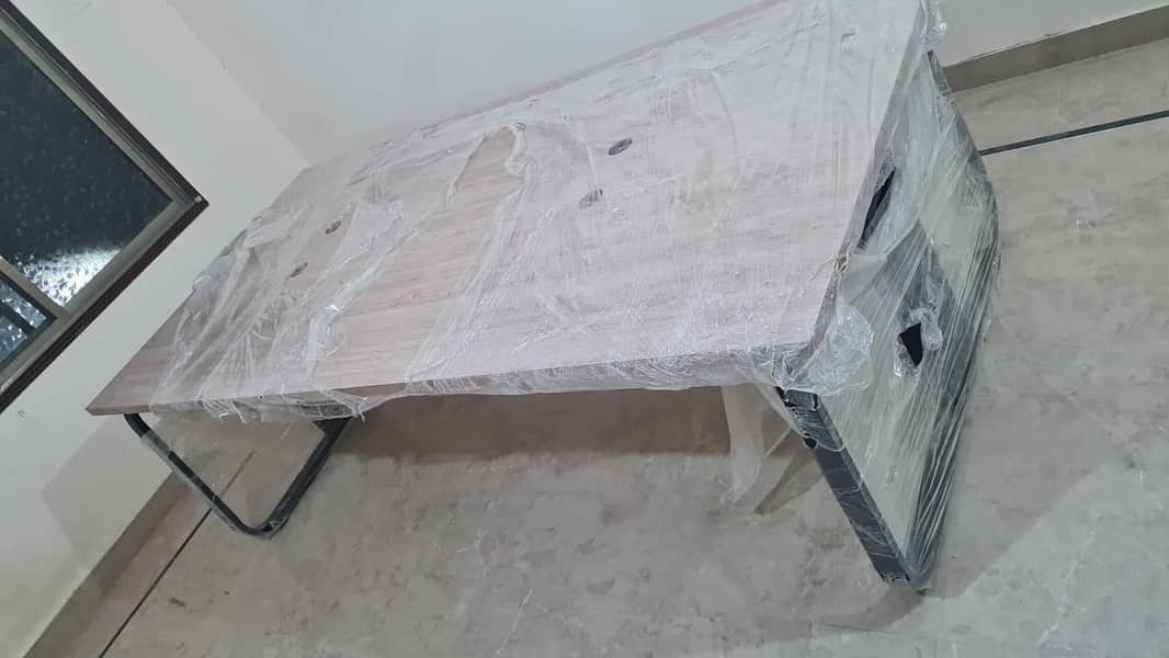 Office Table's 2