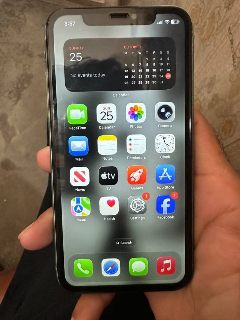 Apple iPhone 11 0