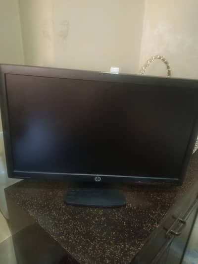 HP LCD 24 Inch – Fully Working